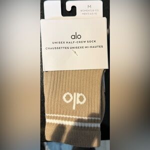 ALO Yoga Tan Unisex Half-Crew Socks